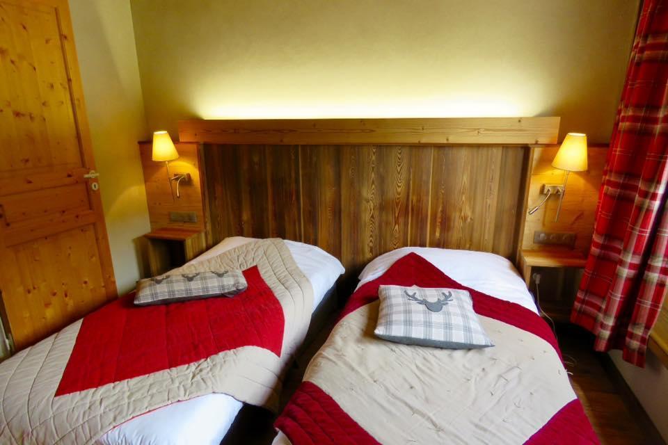 Hotel Ecureuil Vars  Exteriör bild