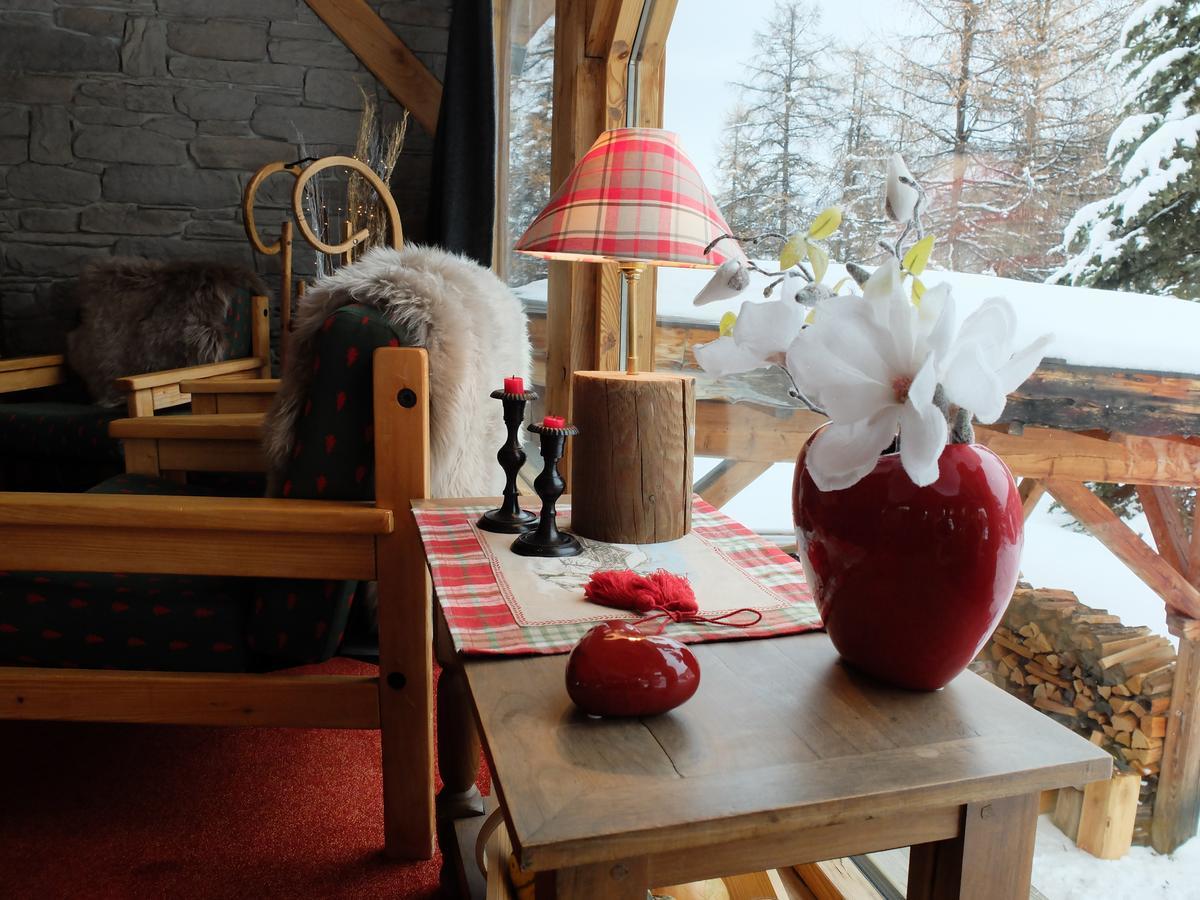 Hotel Ecureuil Vars  Exteriör bild