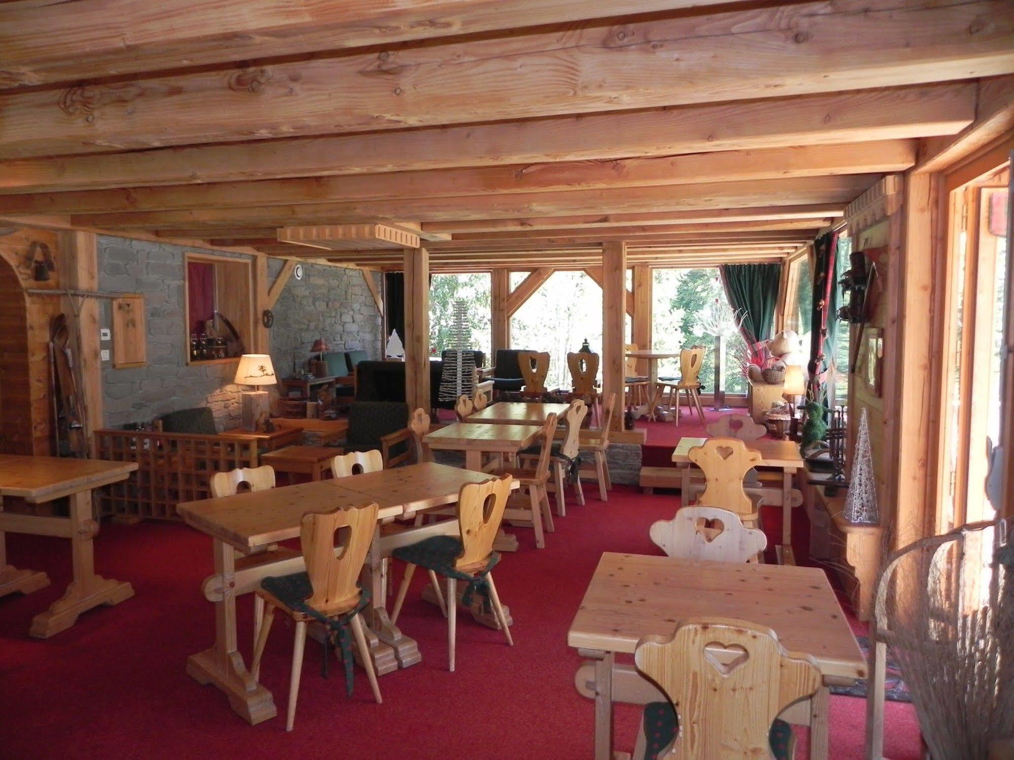 Hotel Ecureuil Vars  Exteriör bild